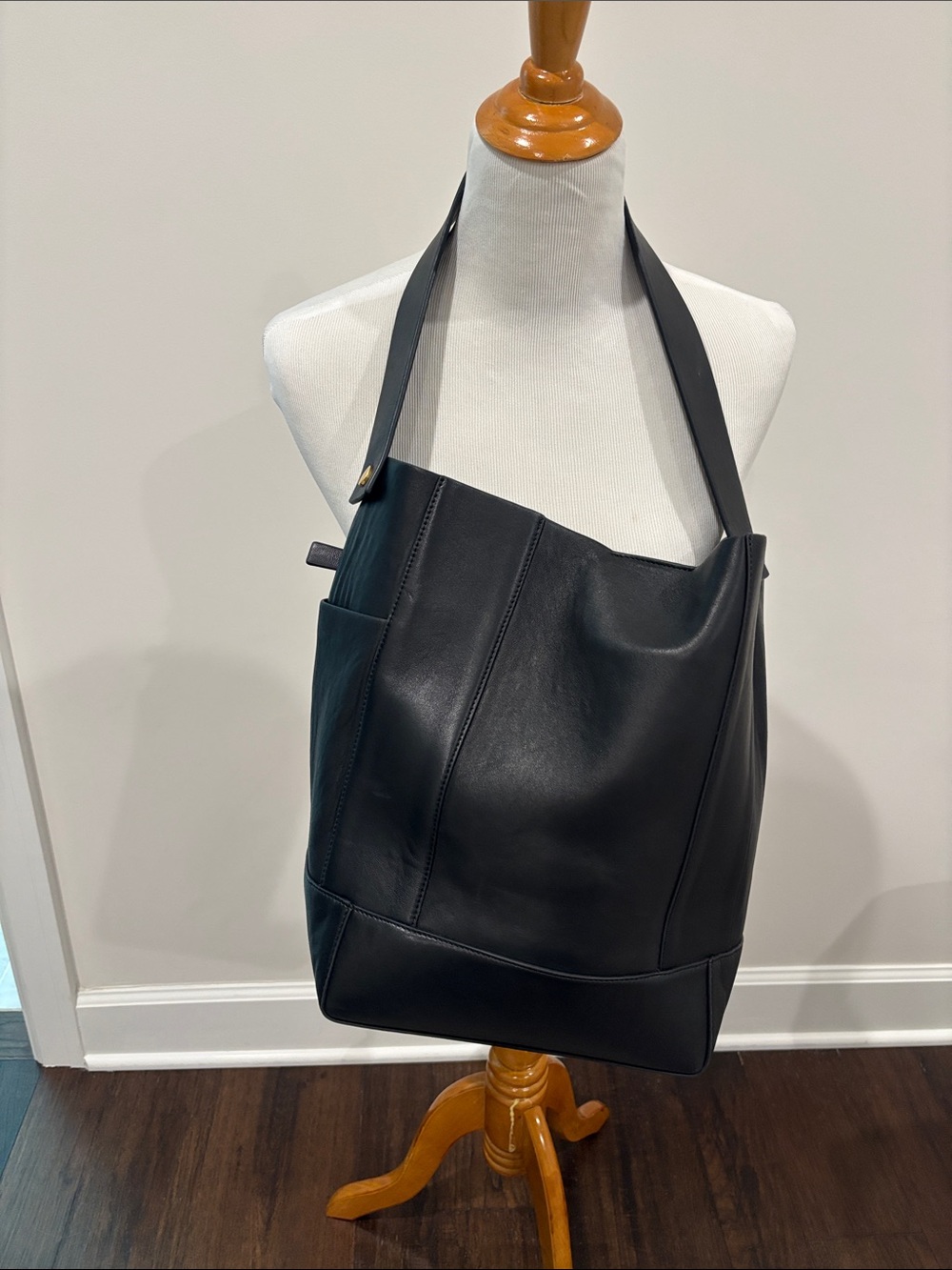 All Saints Alba Sheepskin Leather Structured Hobo Bag - Picture 11 of 11